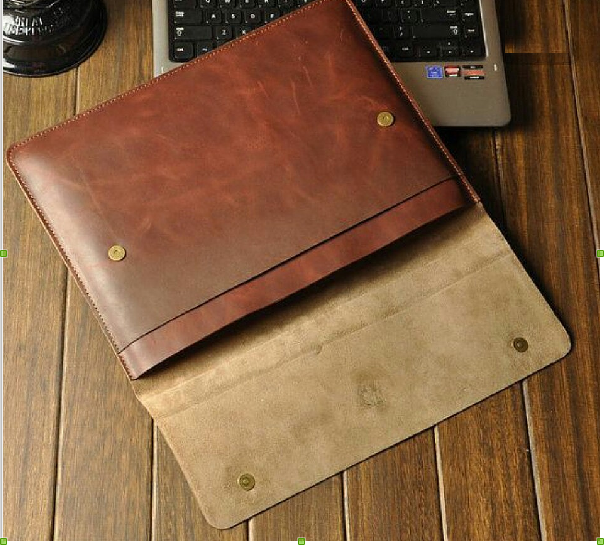 THE BLACK BOX CO. Premium Laptop Sleeve