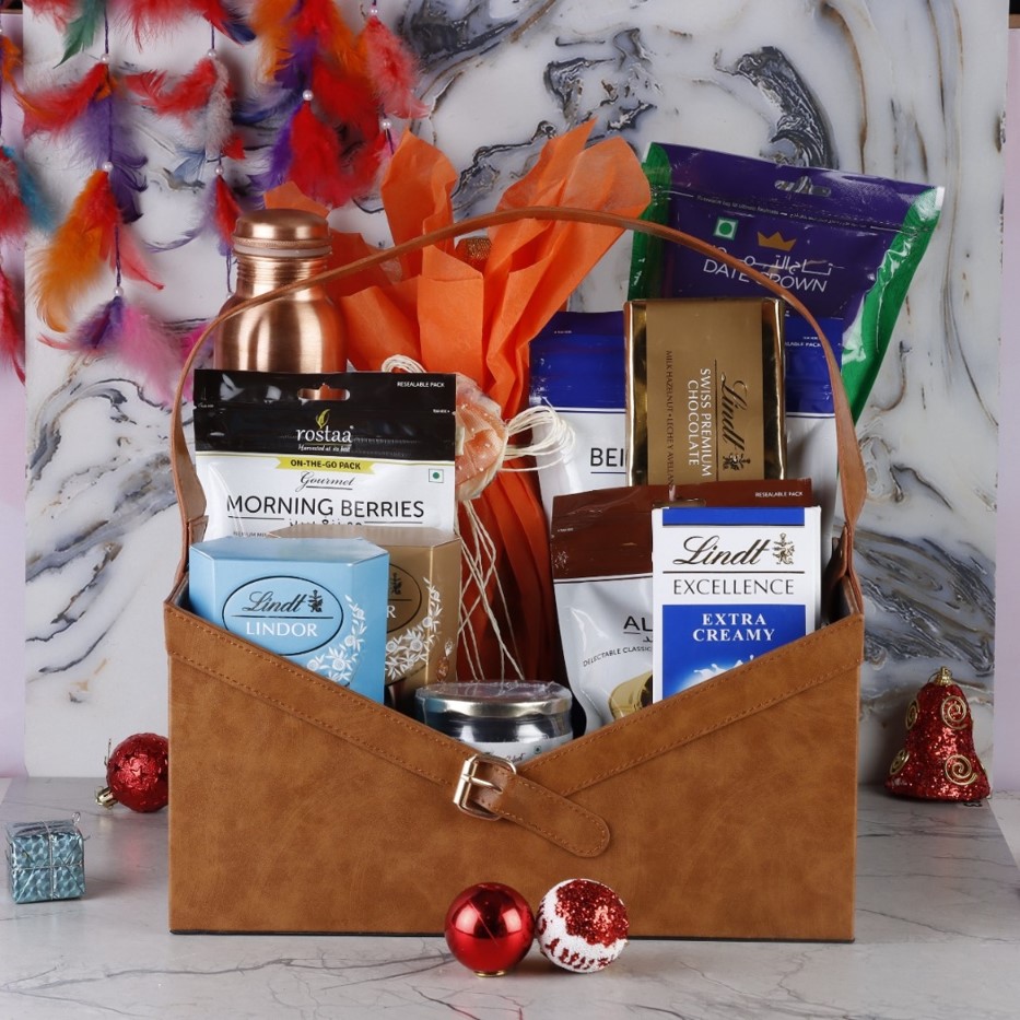 Premium Chocolate Gift Box - Lindt & Morning Berries